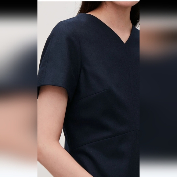 COS women's tailored navy dress. EUC. Size 12 (US) - Picture 13 of 13